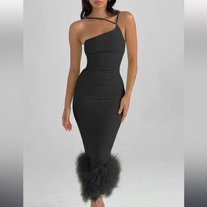 Black Elegant Feathers Midi Dress